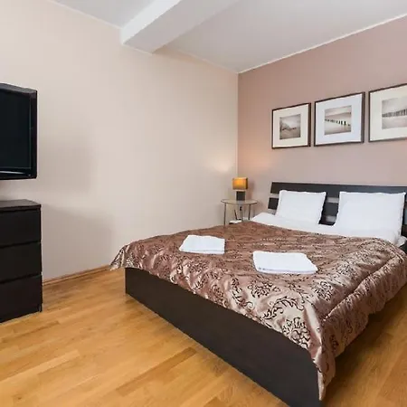 Klif Centrum Jastrzebia Gora